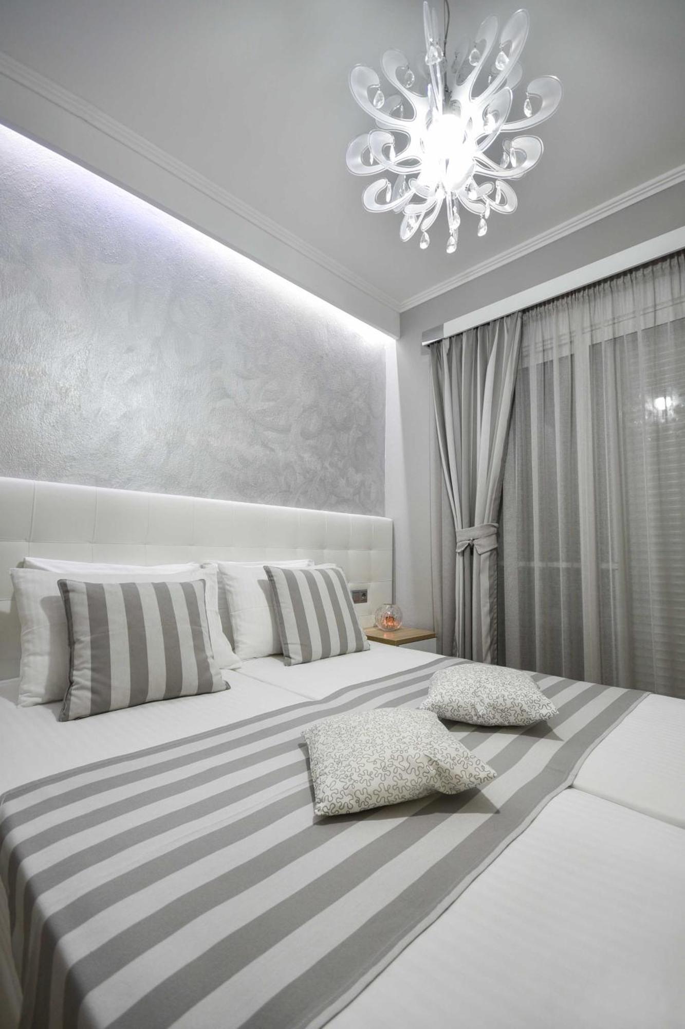 Elenas Apartments 사르티 외부 사진